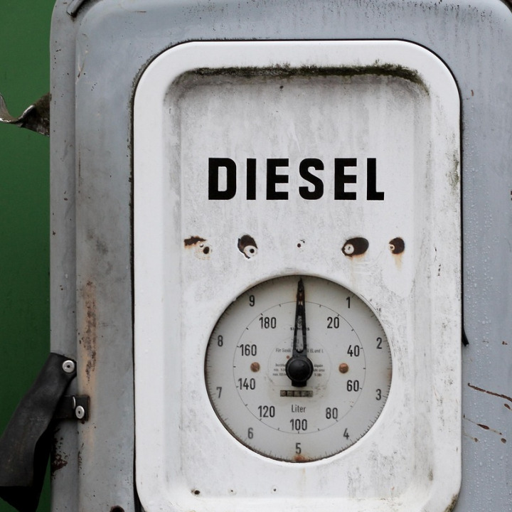 metered diesel dispensing nozzle